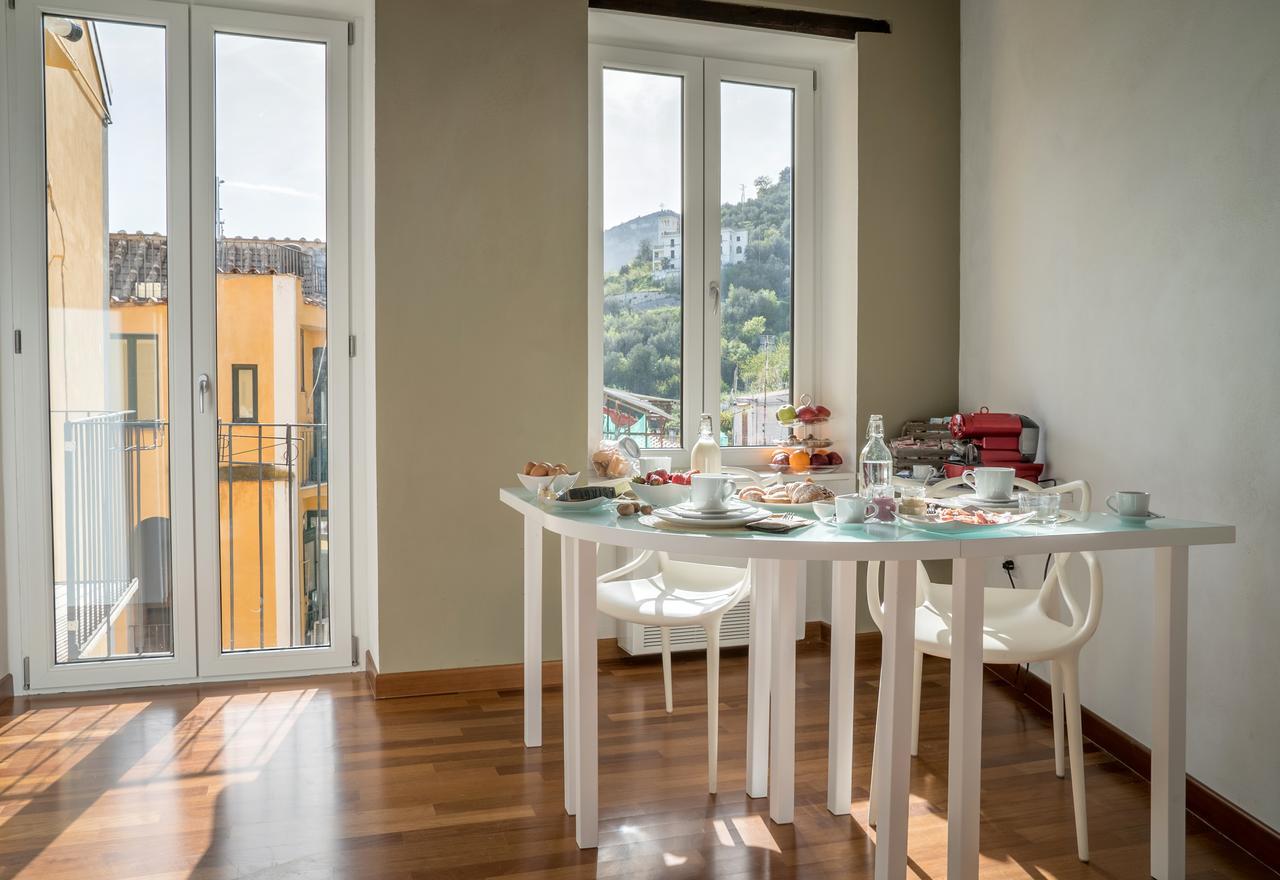 Plaium Montis Bed & Breakfast Salerno Eksteriør bilde